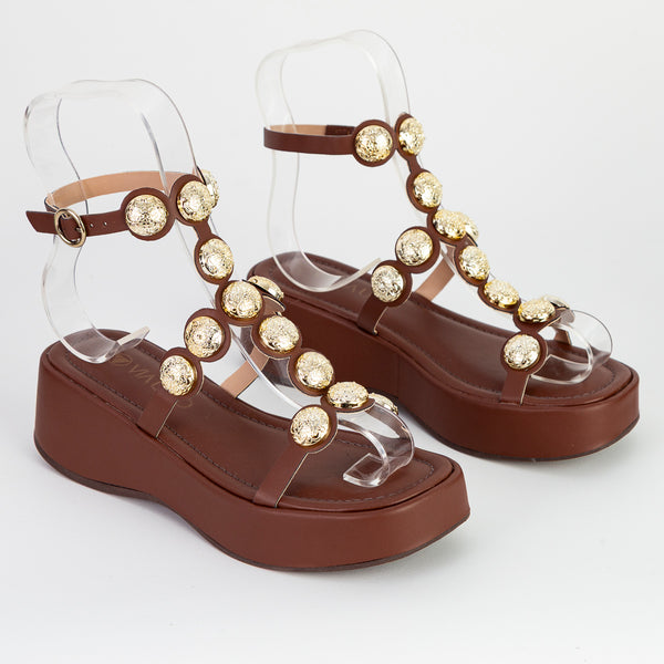 Sandália Feminina com Detalhes Chocolate - Via Uno